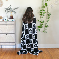 Daisy Checker Blanket